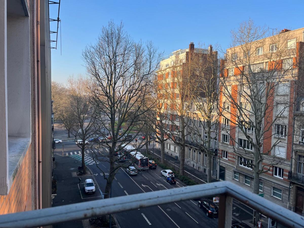 Suite Liberte Lille Extérieur photo